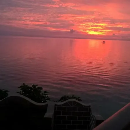 Sunset Vista Sea Front Guest House